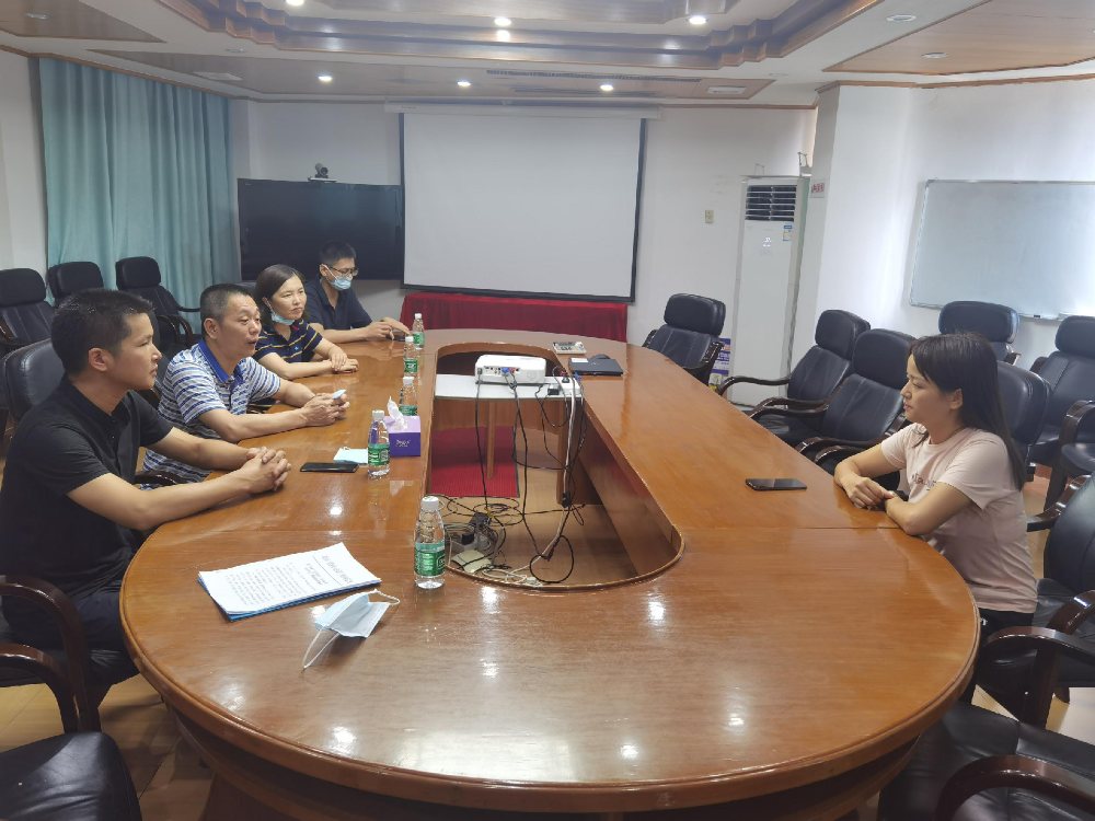 圖一為楊毅同志帶隊(duì)對(duì)新北江制藥廠開展“無(wú)詐企業(yè)”創(chuàng)建部署工作.png
